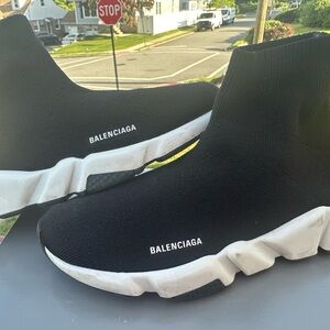 Balenciaga SPEED LT SNEAKERS